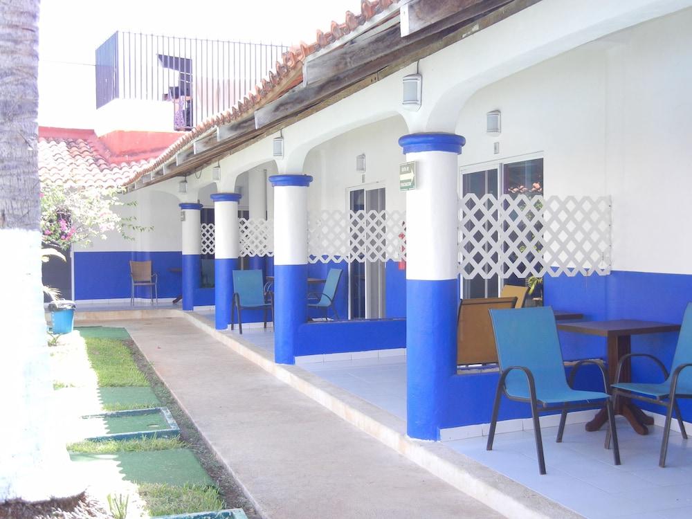 Hotel Plaza Almendros, 이슬라무헤레스 외부 사진