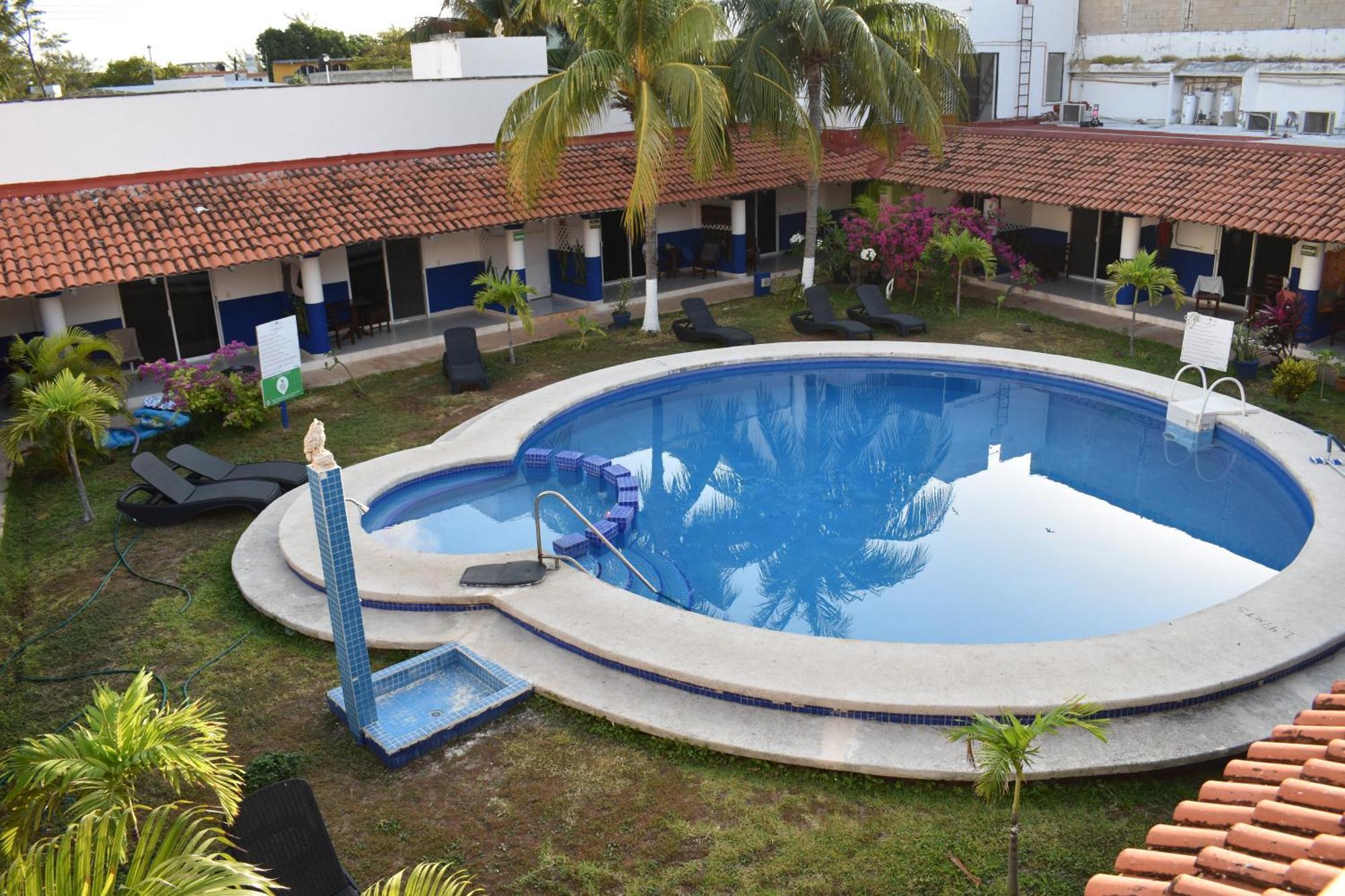 Hotel Plaza Almendros, 이슬라무헤레스 외부 사진