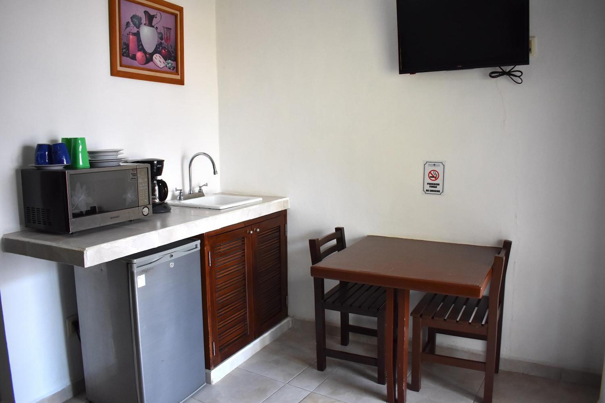 Hotel Plaza Almendros, 이슬라무헤레스 외부 사진